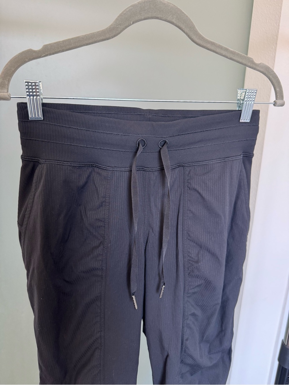Lululemon Dance Studio Mid-Rise Jogger Black Size XS - Picture 7 of 12